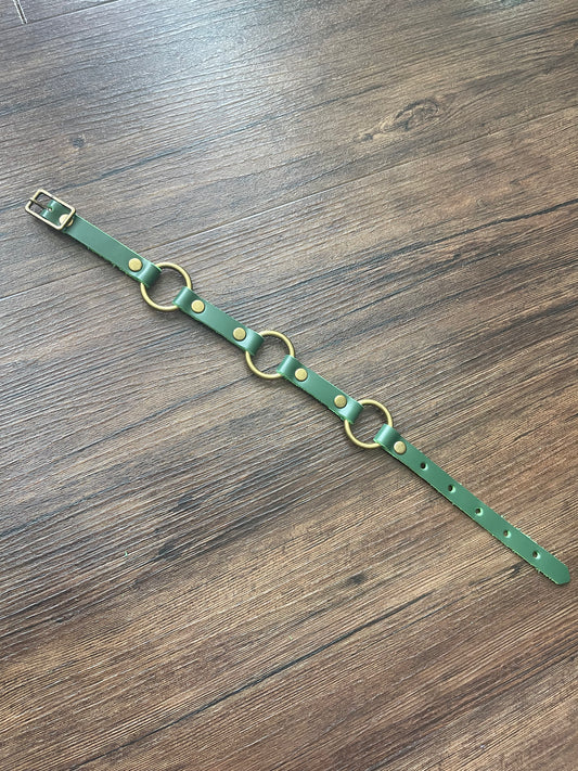 Green Antique Circus Collar