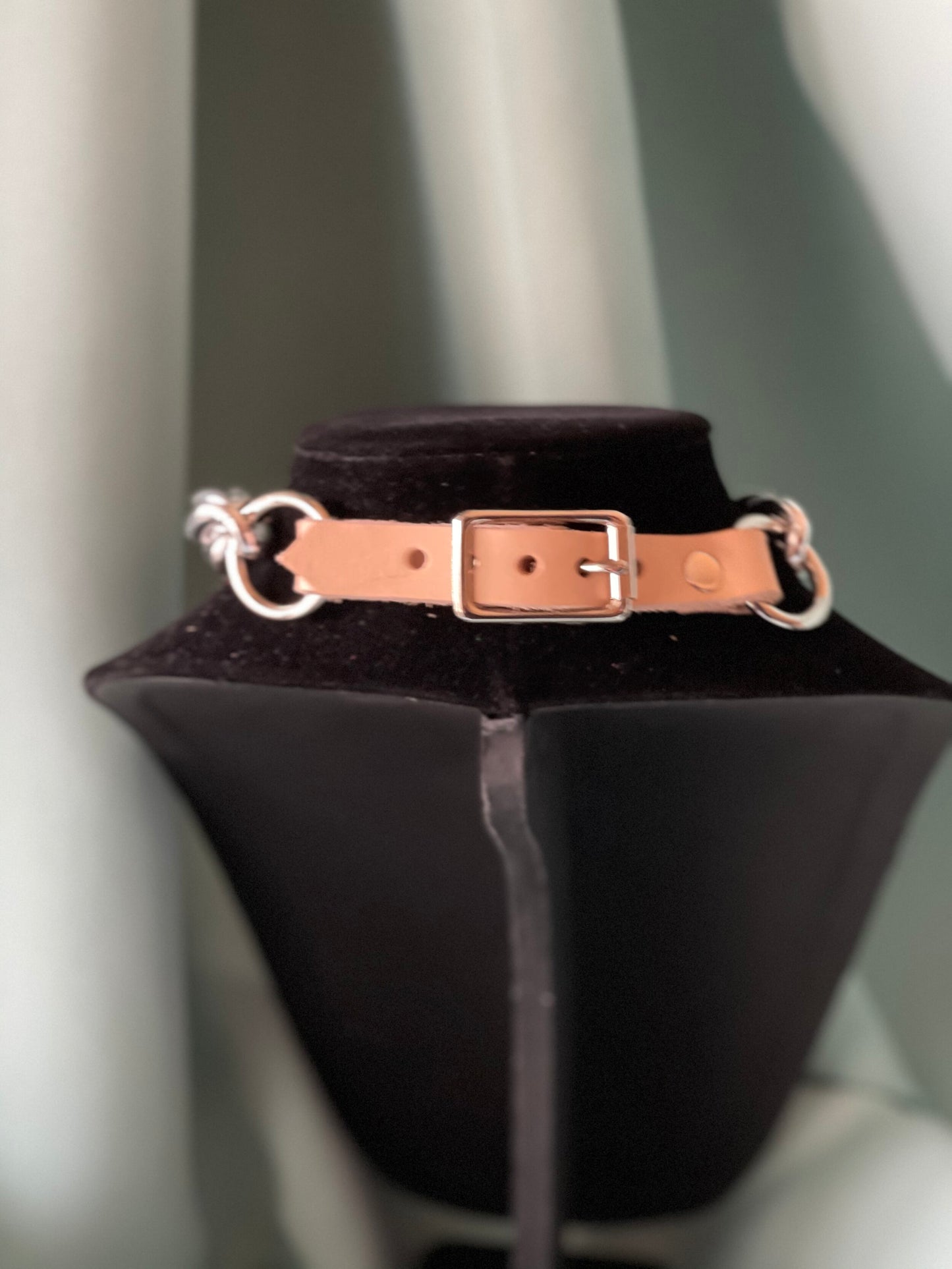 Vis Collar