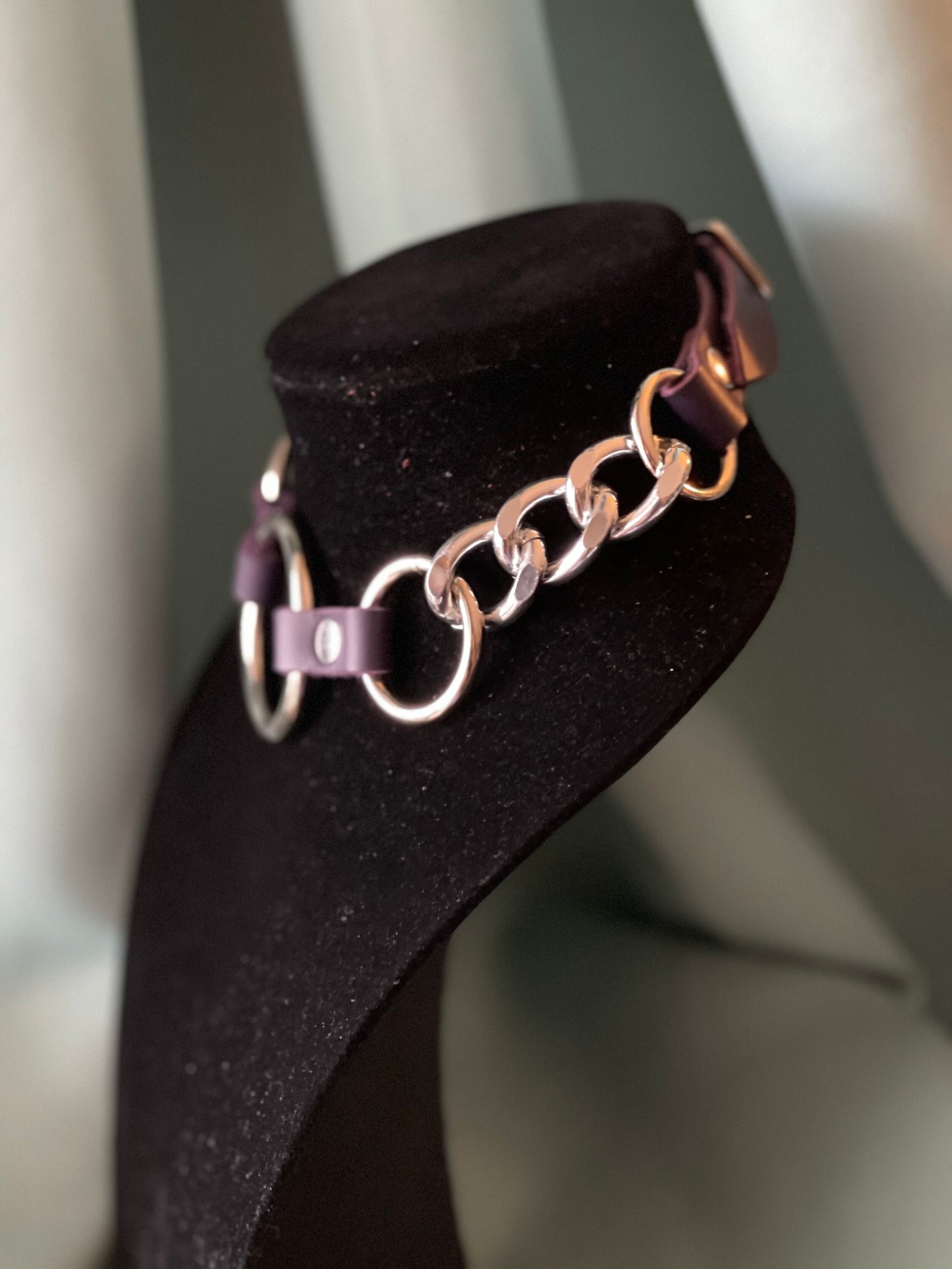 Vis Collar