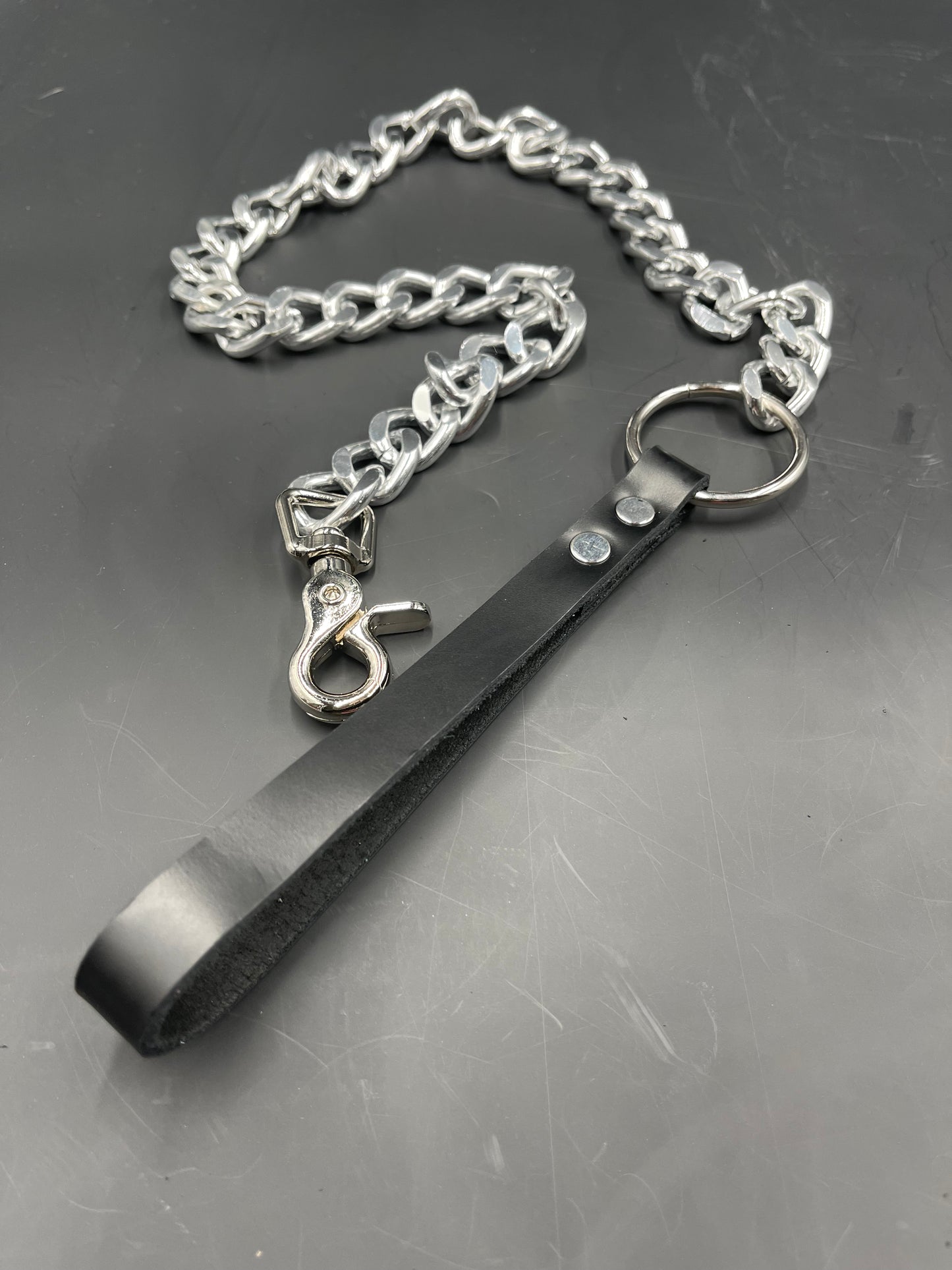 Chain Leash