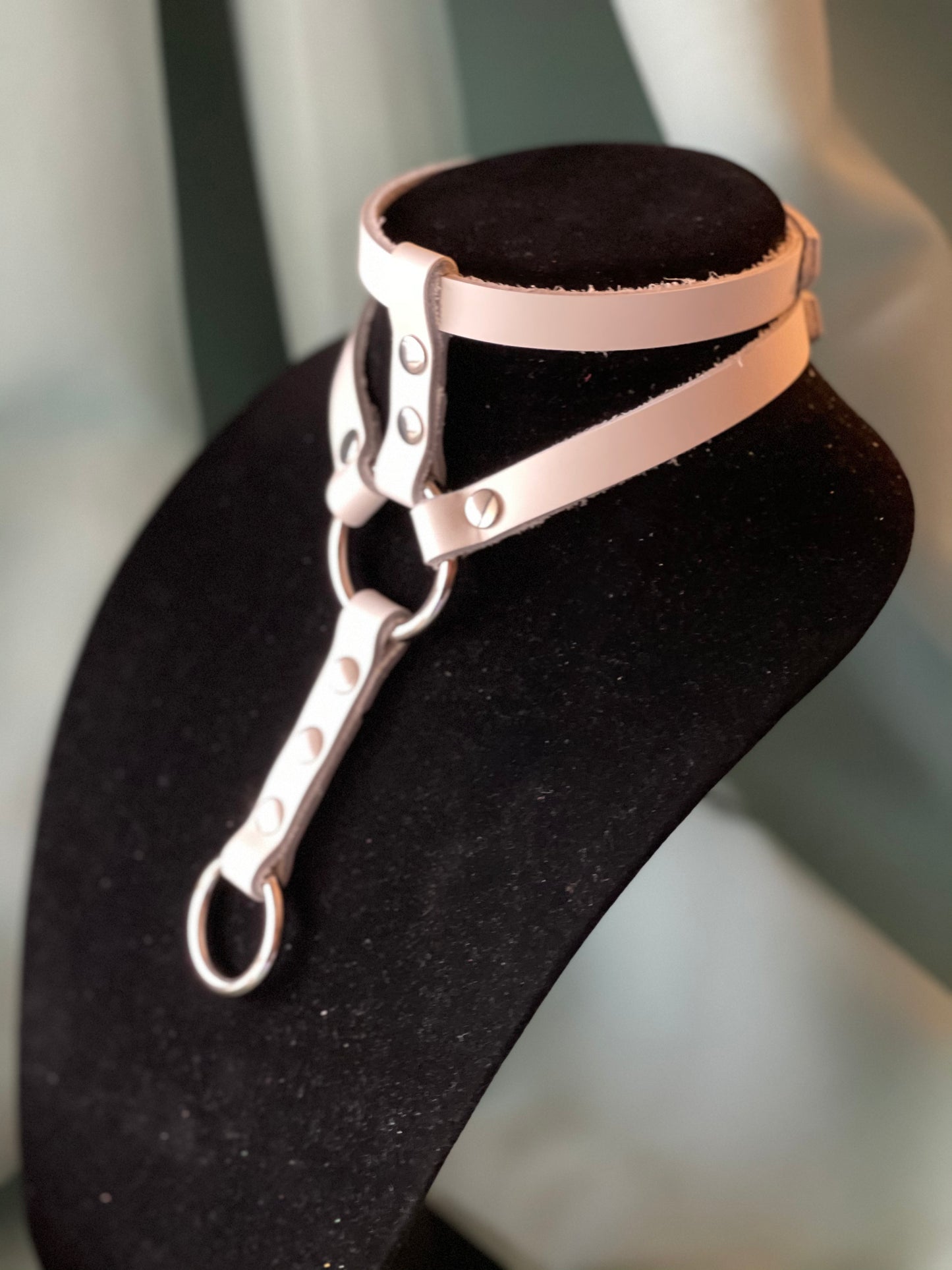 Status Collar
