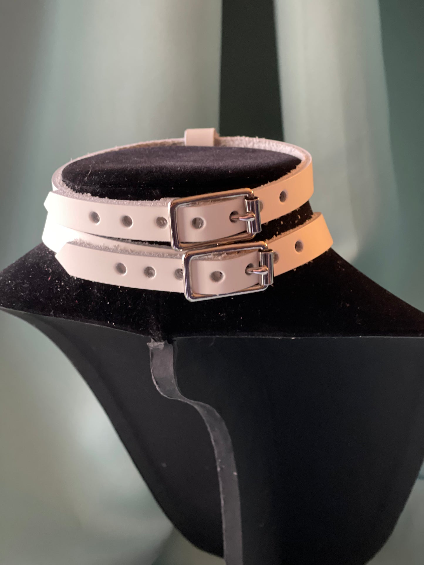 Status Collar