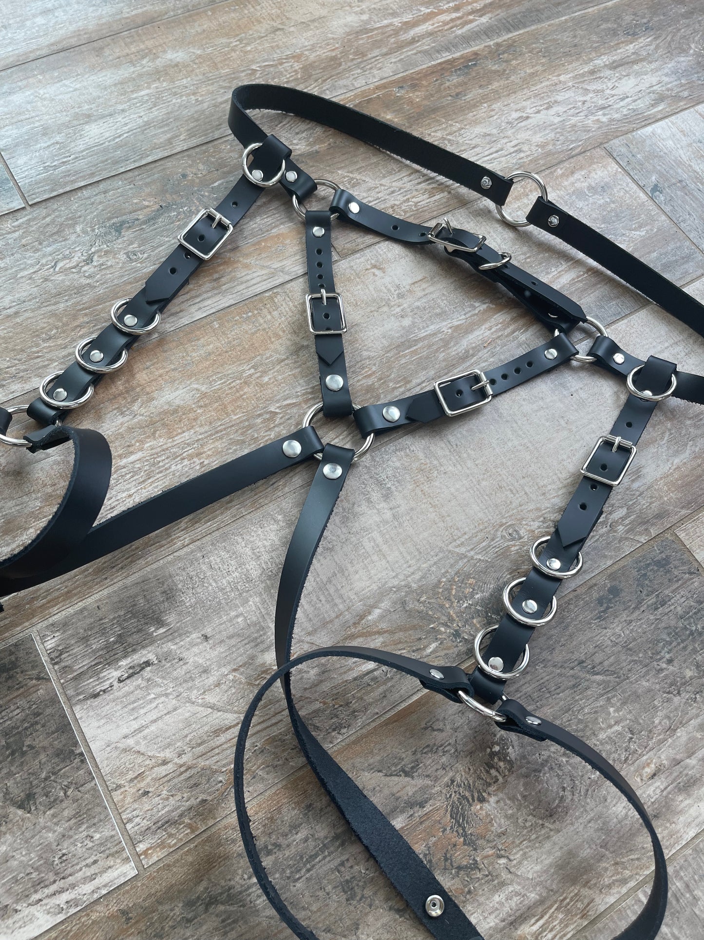 Peris Strap-On Harness