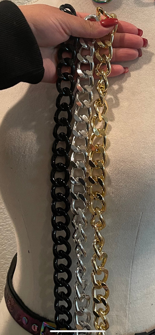 BOGO Chain Clips
